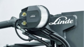 Linde VertiLight illumina l'intera area di lavoro Linde VertiLight illumina l'intera area di lavoro